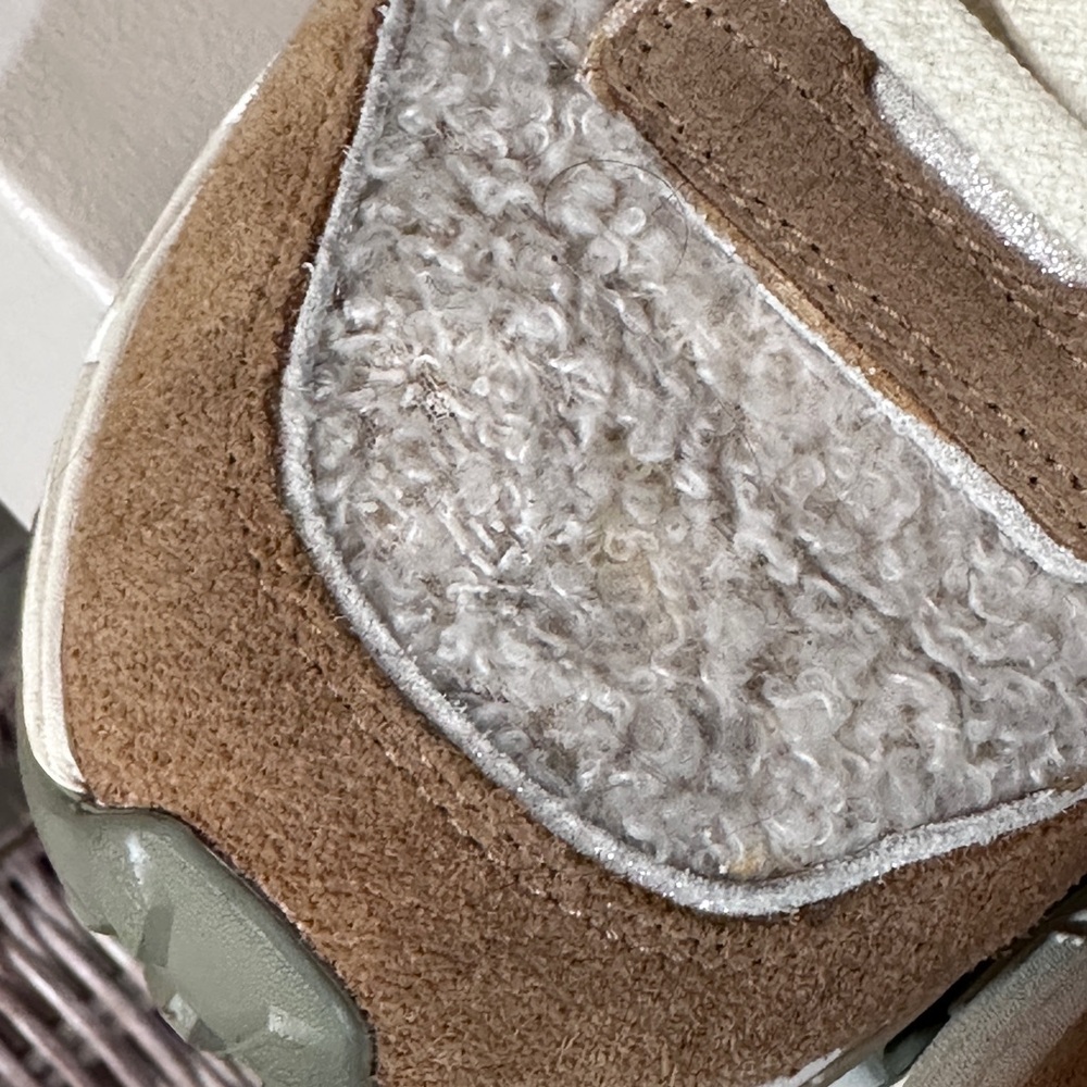 P448 tan cream sneakers size 37 - Picture 6 of 10